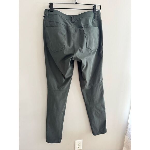 Lululemon ABC Slim Fit Pant Warpstreme Gray Sage, Size 31 - Picture 9 of 10